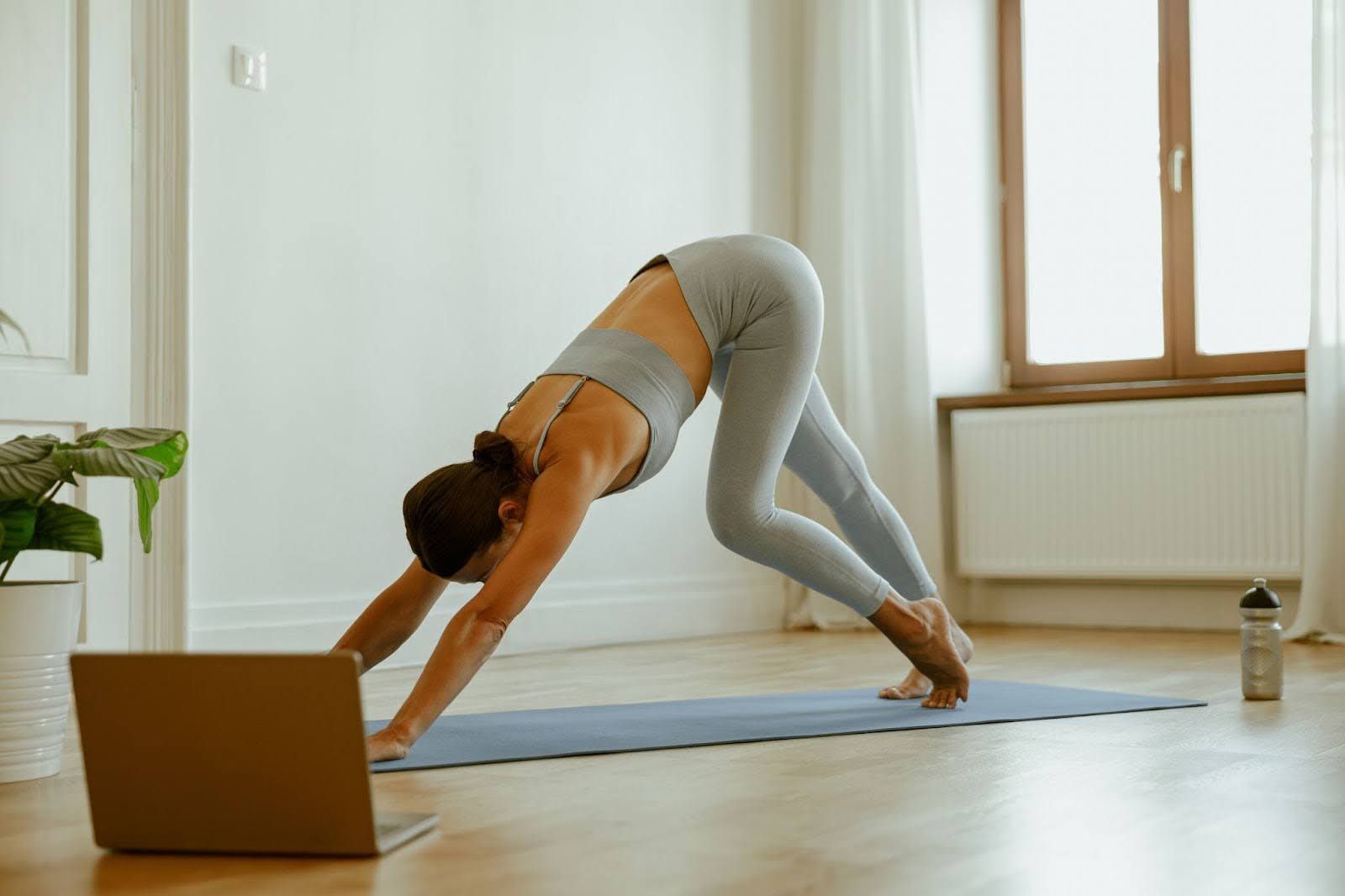 Why cyclists should practice YOGA - flexibility, recovery & core strength