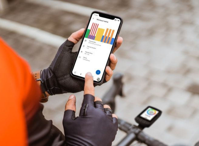 How to Become a KOM on Strava: Ride Like a King