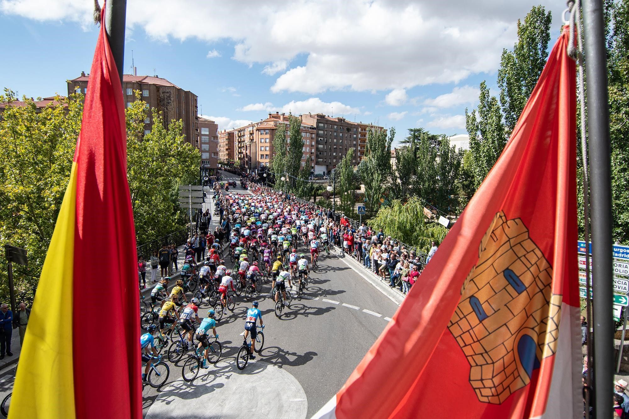 Experience La Vuelta 2023 virtually on ROUVY