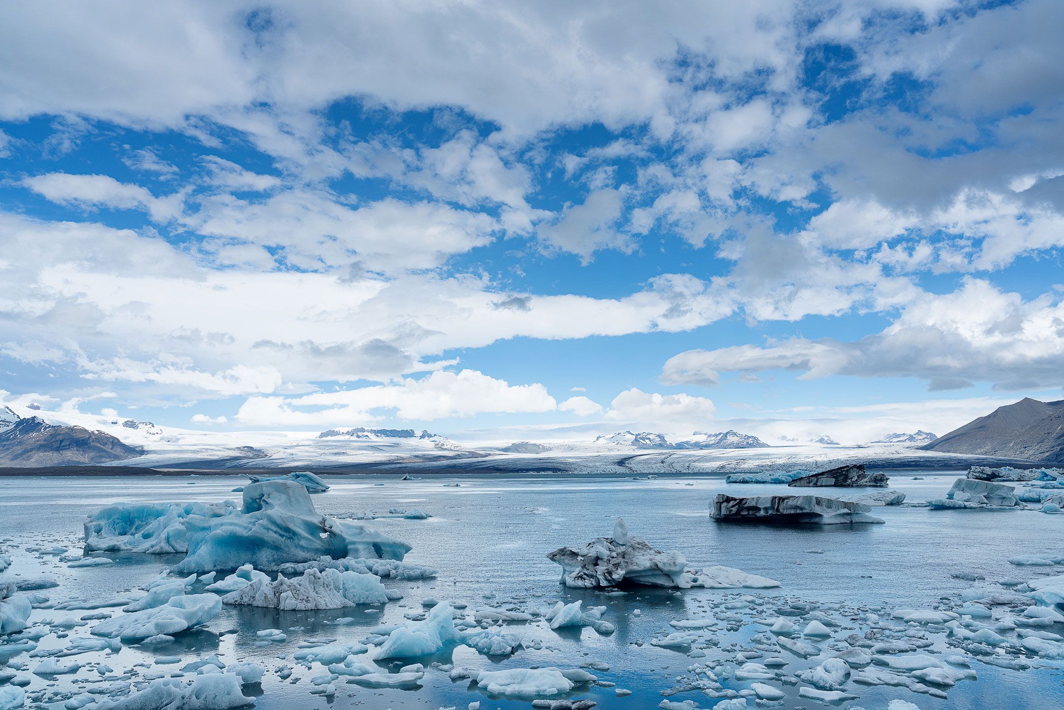 Jokulsarlon-Iceland.jpg