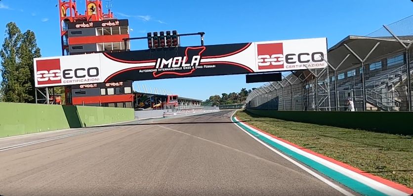 THE FAMOUS CIRCUIT FOR WORLD CHAMPIONS AND ITALIAN FOOD