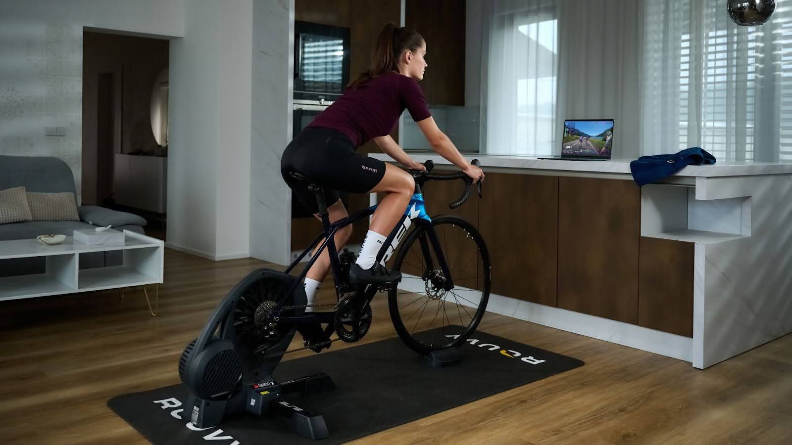 What’s the Average Cycling Speed - and How to Improve It?