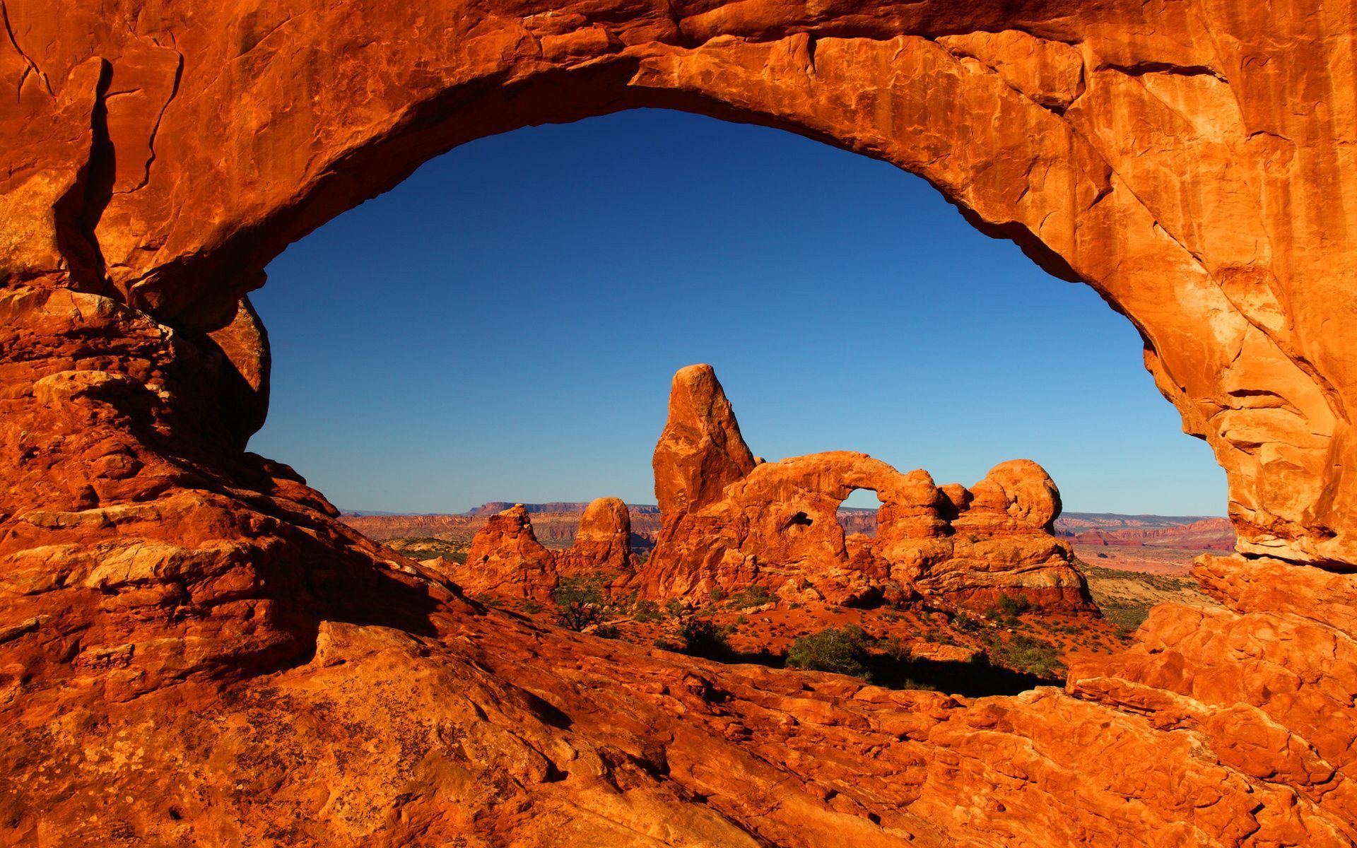 North Window Arch looking at turret arch