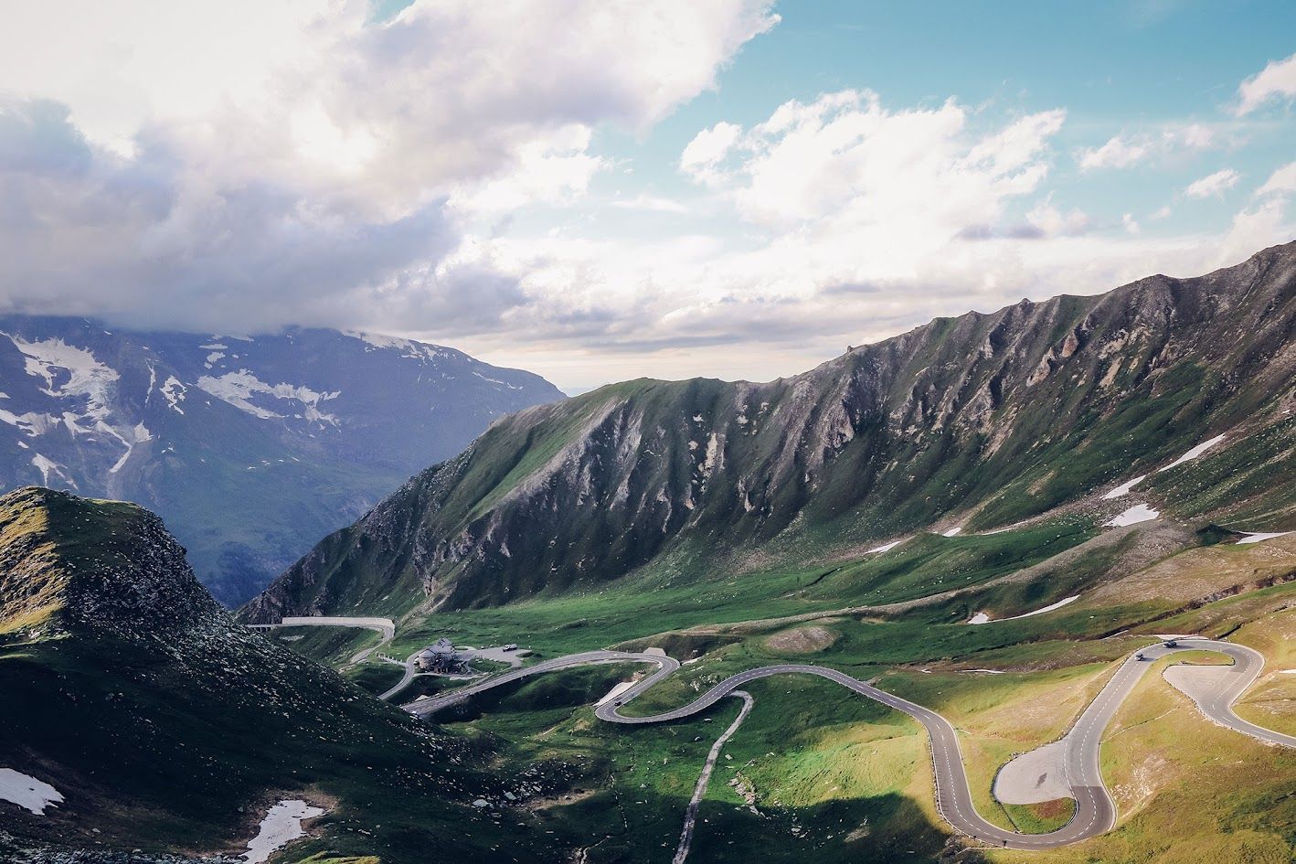 View-from-Edelweisspitze.jpg