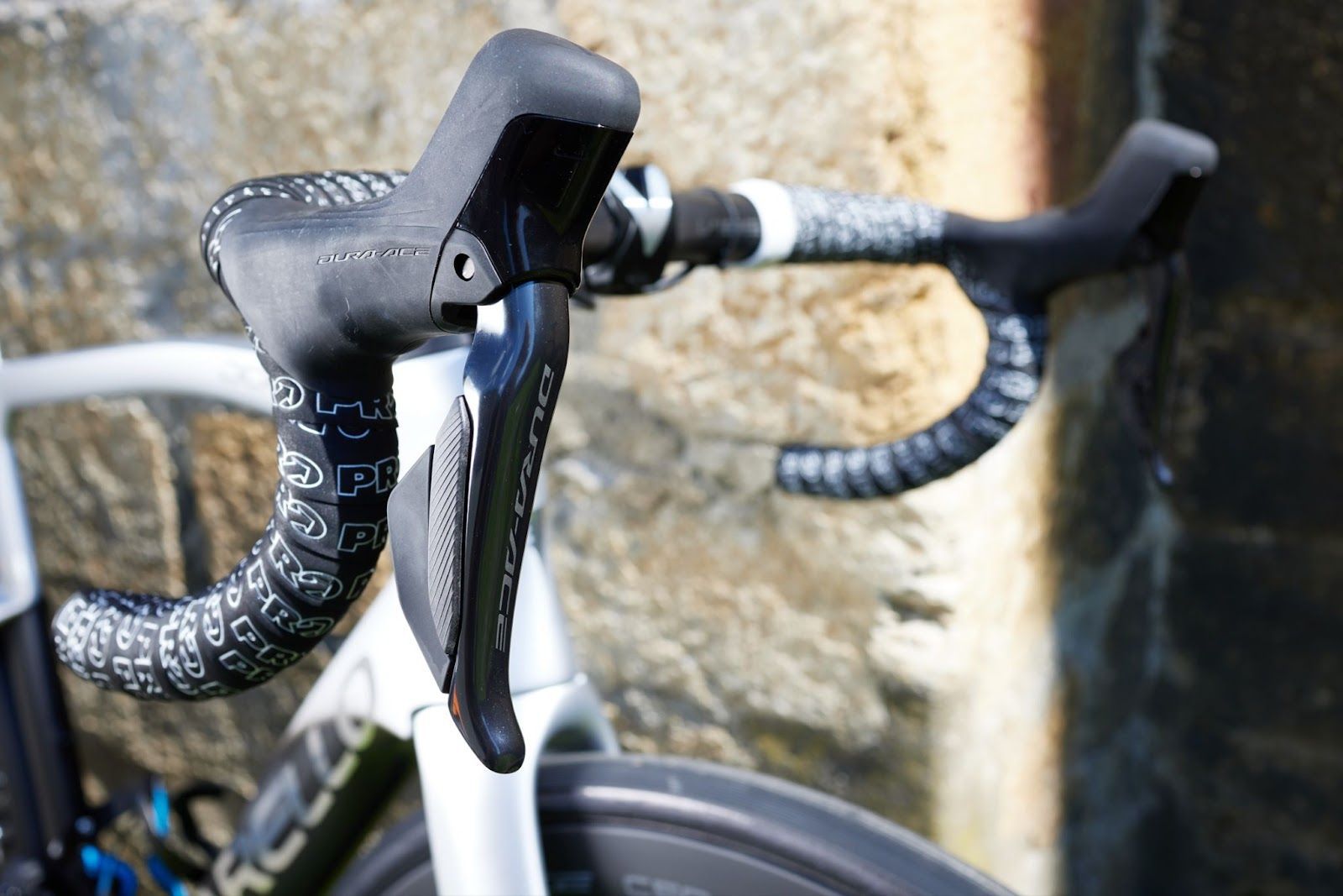 shimano's electronic.jpg