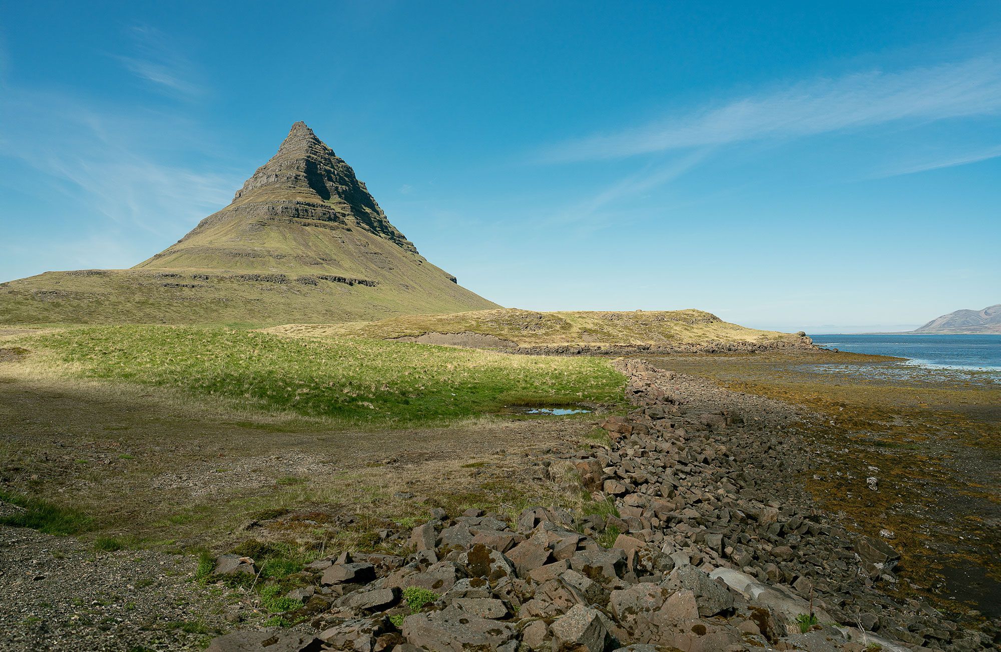 Grundarfjorour-Iceland.jpg