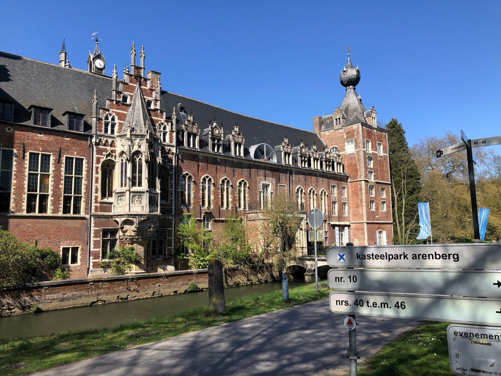 Arenberg Castle.jpg