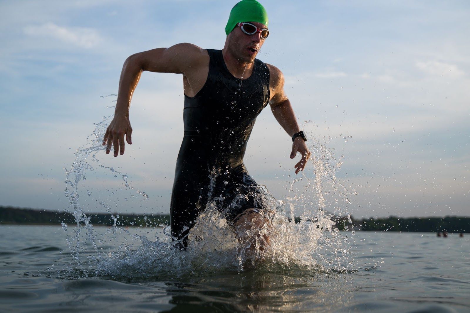 sleeveless wetsuits.jpg