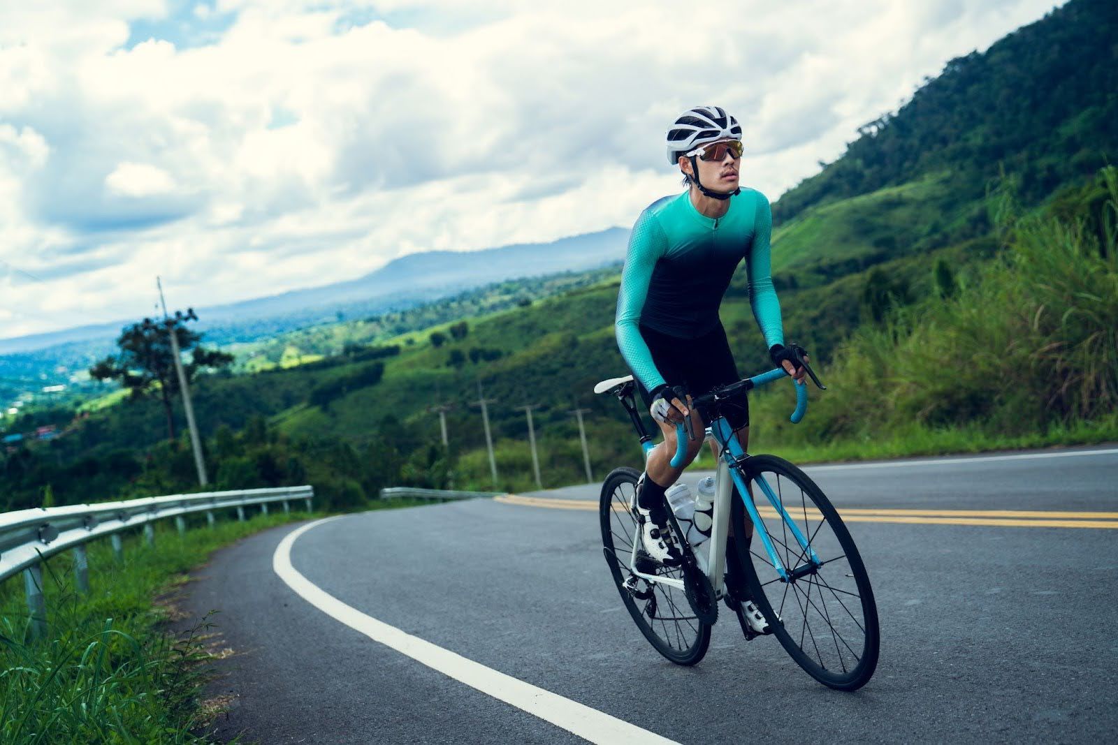 Maximizing your cycling performance: The ultimate guide to power-to-weight ratio